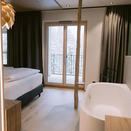 Ξενοδοχείο Waldhotel - & Wellness 4*